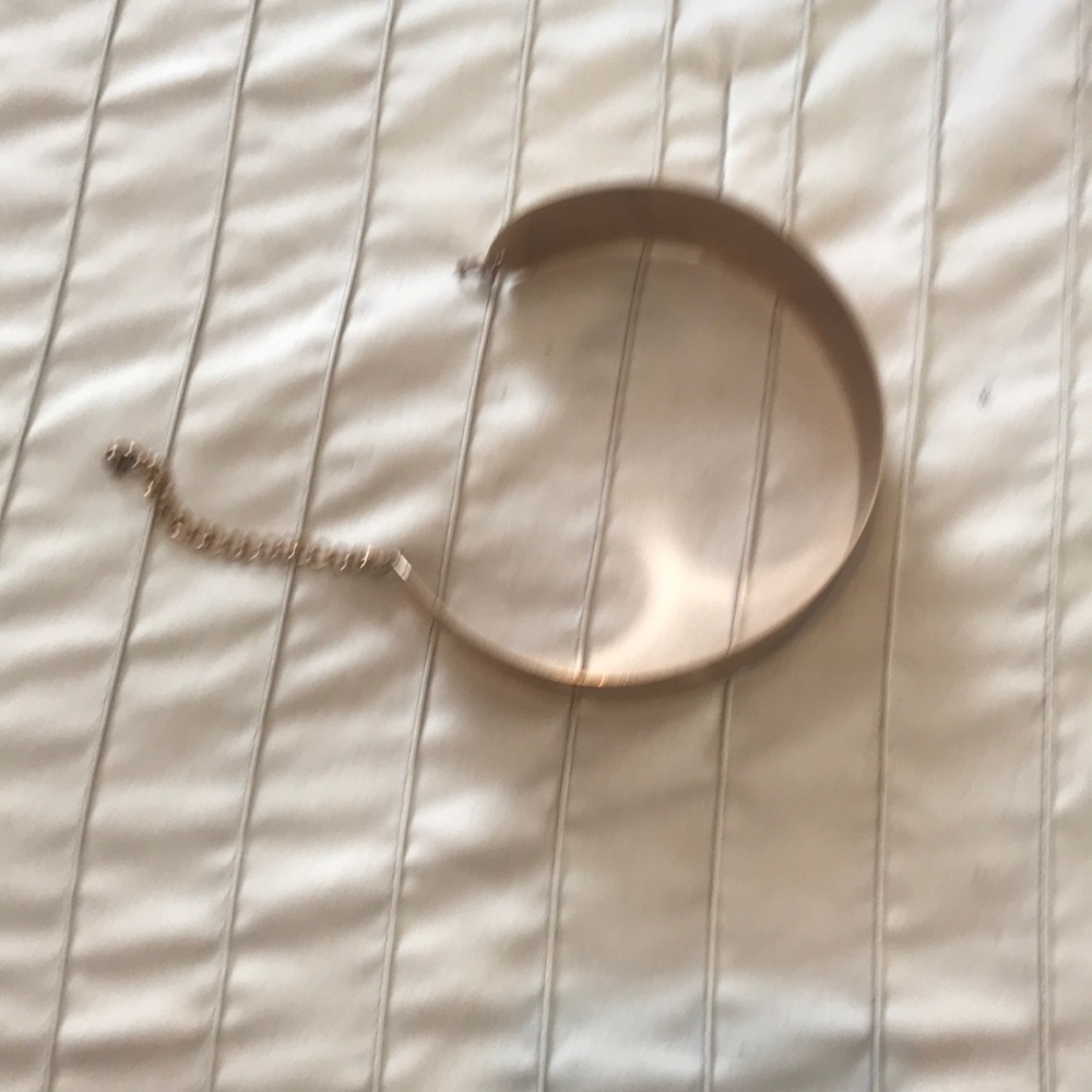 Jewelry - Picture 3 of 3